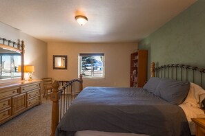 3 soverom, wi-fi og sengetøy