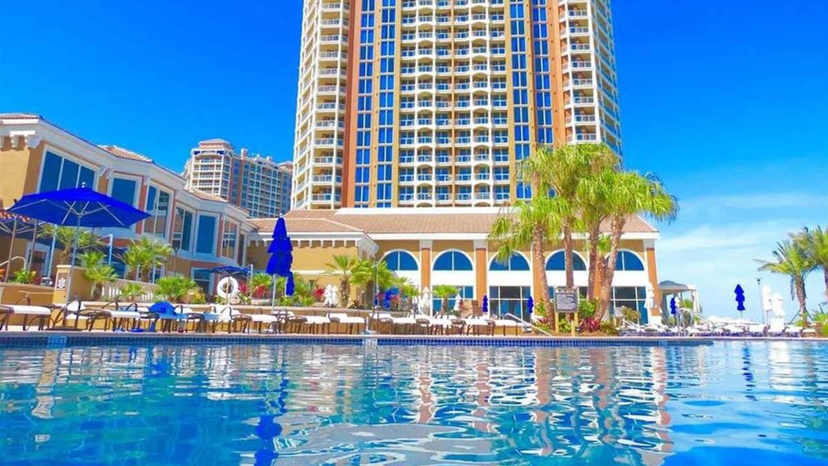 Innenpool, beheizter Pool