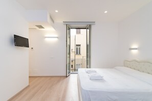 7 slaapkamers, een kluis op de kamer, een strijkplank/strijkijzer