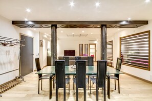 Dining - Les Quais – Riverside Paris, Family Flat Near Notre-Dame (Paris)