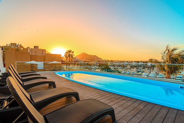 Alberca al aire libre 