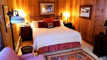 4 habitaciones, tabla de planchar con plancha, wifi y ropa de cama