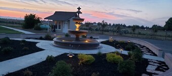 BYON & D Zenithvilla. 