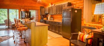 Wonderful Lake Front Home with amazing views and access to the water