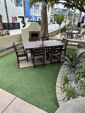 Outdoor dining - Perfect Beautiful Mission Beach Villa! (San Diego)
