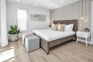 3 chambres, matelas mémoire de forme, fer et planche à repasser
