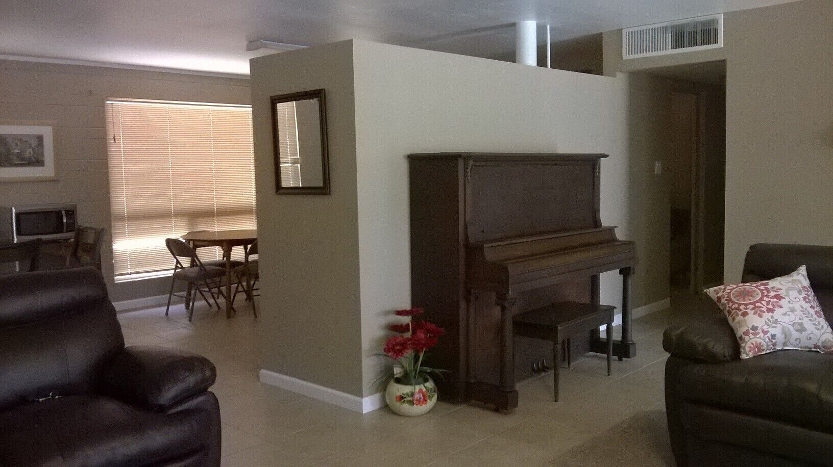 Smart TV, DVD player, books, video library