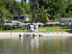 Unclassified image, 3 of 58, button