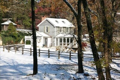 Cottage on Historic Gentleman's Farm