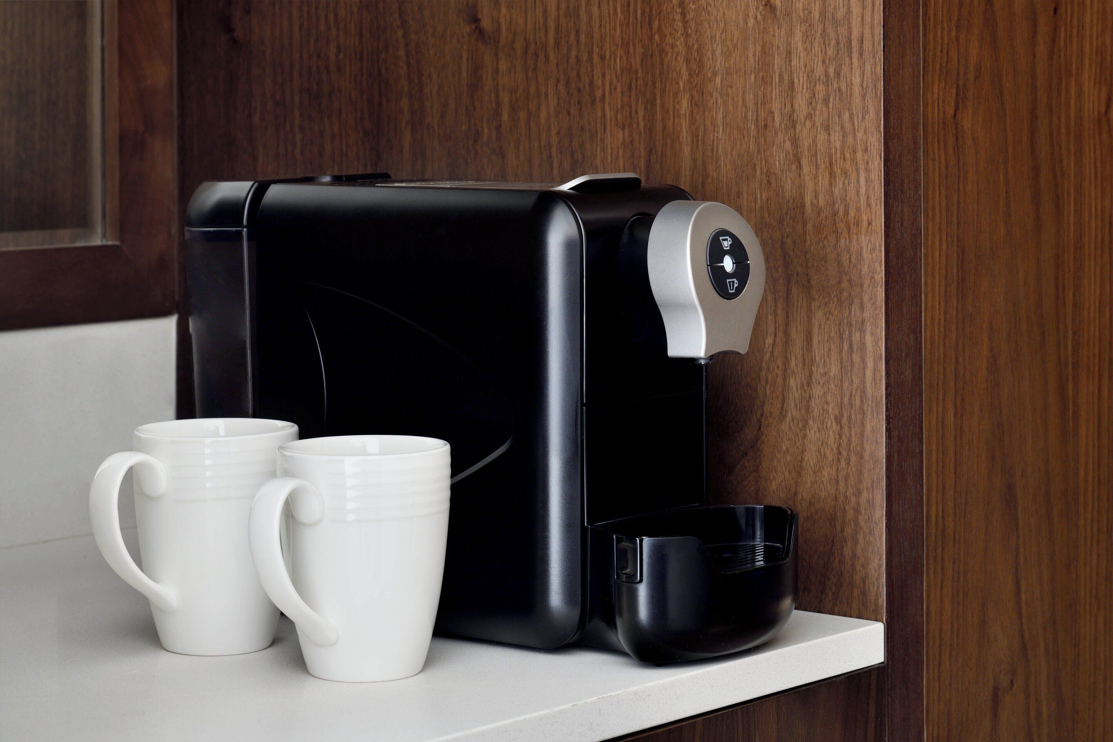 1 bedroom, premium bedding, in-room safe, desk