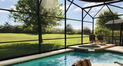 Lounas-uima-allas / kylpylä - KAIKKEN PÄIVÄNEN AIKALLA - ILMAINEN BBQ / WIFI / PUHELUT - PELIHUONE