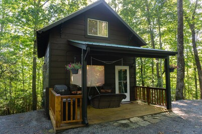 Quiet Cabin in the Great Outdoors