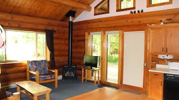 TV, fireplace, table tennis, books