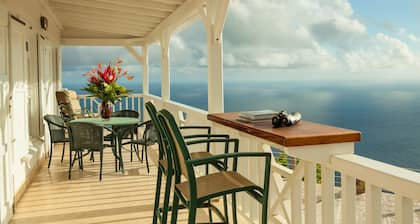 Spyglass ist eine private Villa mit 360 Blick in Windwardside.