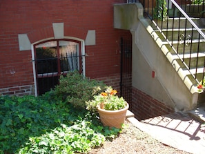 Property grounds - NESTLED IN PRIME CAPITOL HILL LOCATION - STEPS AWAY TO EVERYTHING! (Washington)