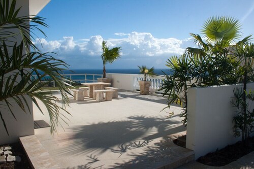 VILLA BELLA - Spectacular Views Of Maria's Indicators & Tres Palmas