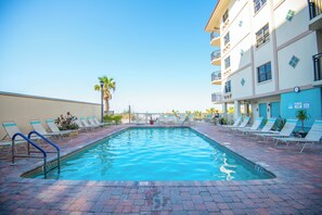 Outdoor pool, a heated pool