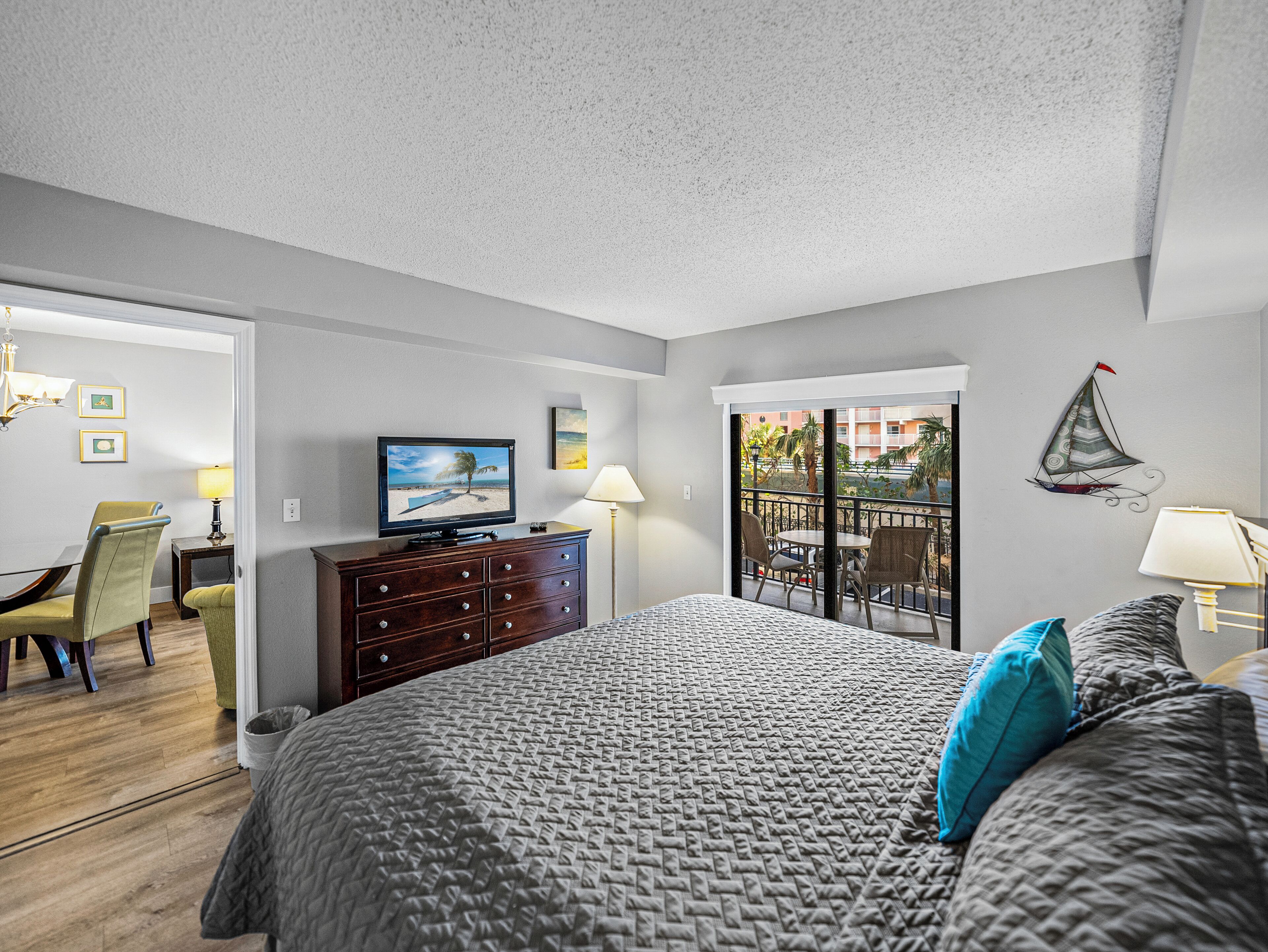 2 室のベッドルーム、アイロン / アイロン台、旅行用ベビーベッド、WiFi (無料)