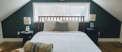 1 soverom, strykejern/-brett, wi-fi (inkludert) og sengetøy