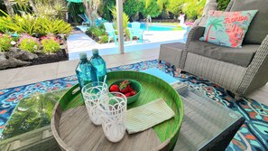 Outdoor pool, a heated pool - POSHPADZ Hot Tub, HUGE Private Tropical Pool, 3 Bedroom, BBQ Minutes to Beach (Palm Beach Gardens)