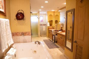 Shower, jetted bath, hair dryer, towels
