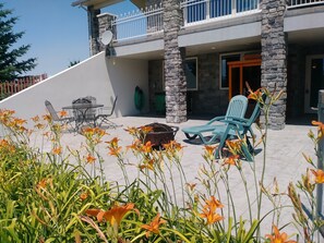 Terrace/patio - Spacious Quiet Country Home With Stunning Views from Private Patio (Inkom)