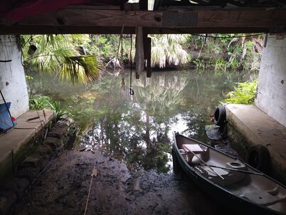 COOL CHAZ Waterfront River Rental-4Kayaks-1Canoe-2docks-boathouse