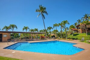 Outdoor pool, a heated pool - WAILEA EKAHI 28C   2 LANAI'S    GROUND LEVEL, OCEAN VIEW    (Kihei)