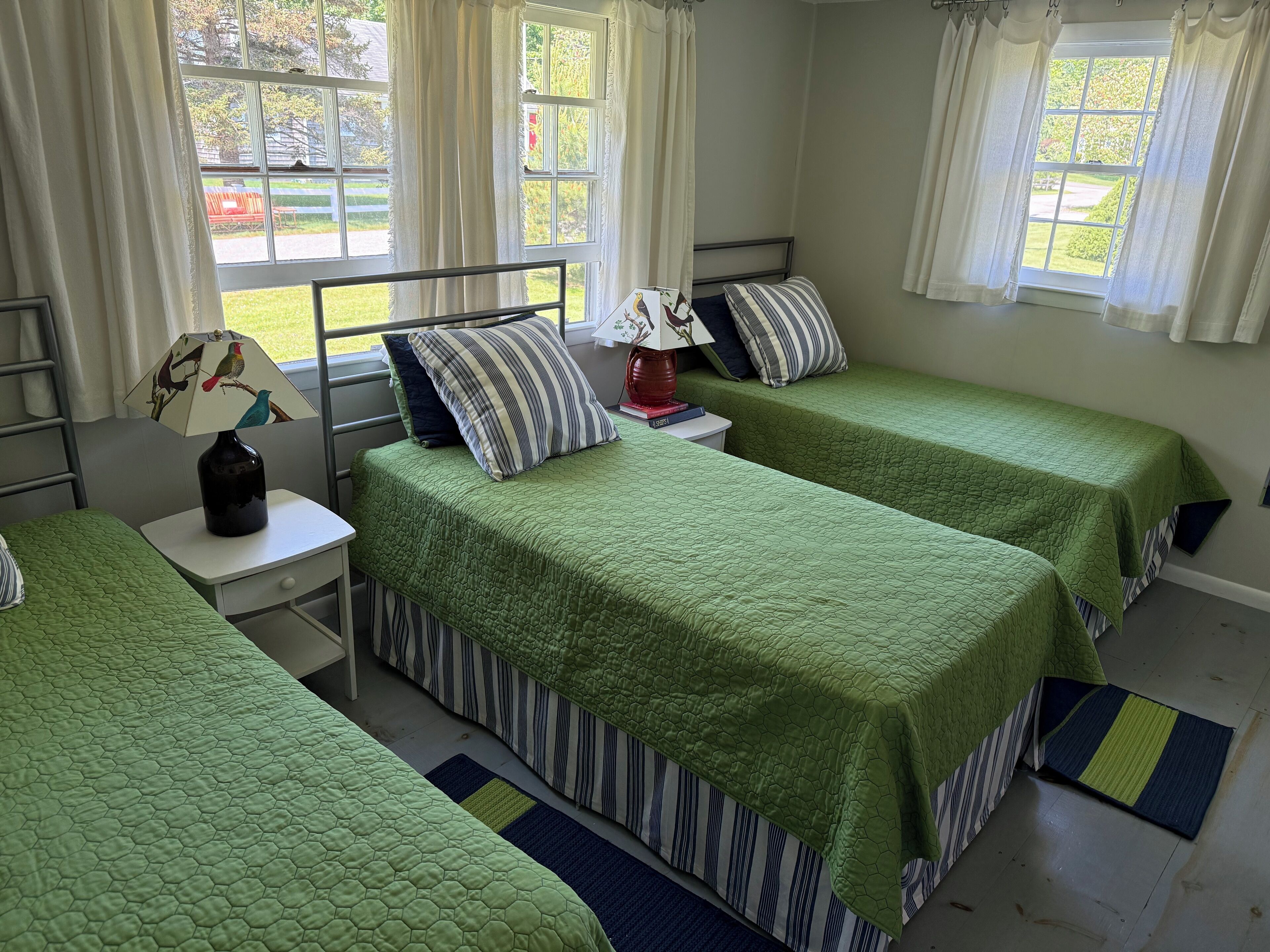 2 bedrooms, iron/ironing board, WiFi, wheelchair access