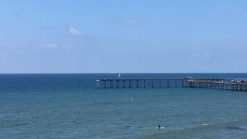 Solstolar och strandhanddukar
