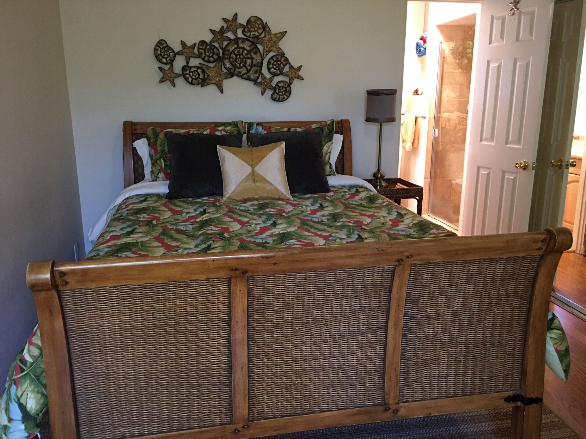 2 sovrum, strykjärn/strykbräda, gratis wi-fi och sängkläder