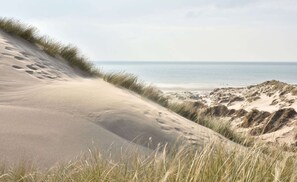 Nær stranden