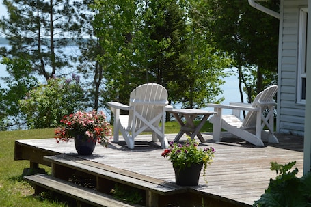 Terrace/patio. SunSite Estates Waterfront
