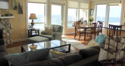 Alennukset / Luxury Condo / Yläkerrassa Oceanfront / Parveke Hot Tub!