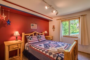 3 dormitorios, escritorio, tabla de planchar con plancha y wifi gratis