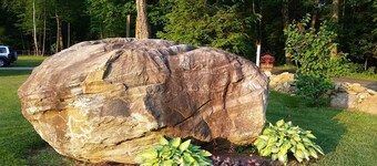 The Loft @ Lost Acres ~ A Peaceful Rural Escape on a Farm Winery!