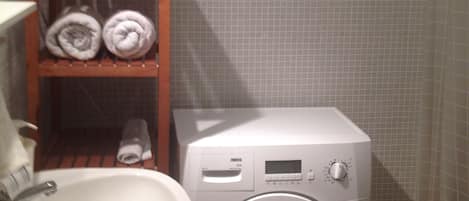 Hair dryer, towels
