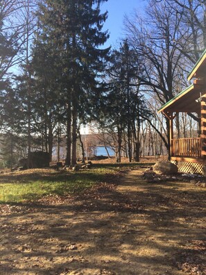 Property grounds - Cozy Authentic Amish Cabin, 5 Acres Of Privacy, 4 Wheel Trail, Snowmobile Trail (Lampson)