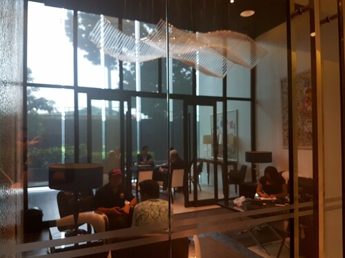 Lux 3 Bedroom Duplex Own Pool Milano Residences Versace Makati Wifi Netflix