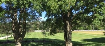 30-Acre Horse Ranch Remodeled Western House Pool, Pond, Trails, River & Firepit