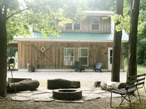  Quiet weekend getaway  - In the middle of Lake Erie Wine Country