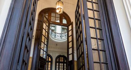 Einzigartiges Haus - 5BD - Pool & Spa - 9150 ft2