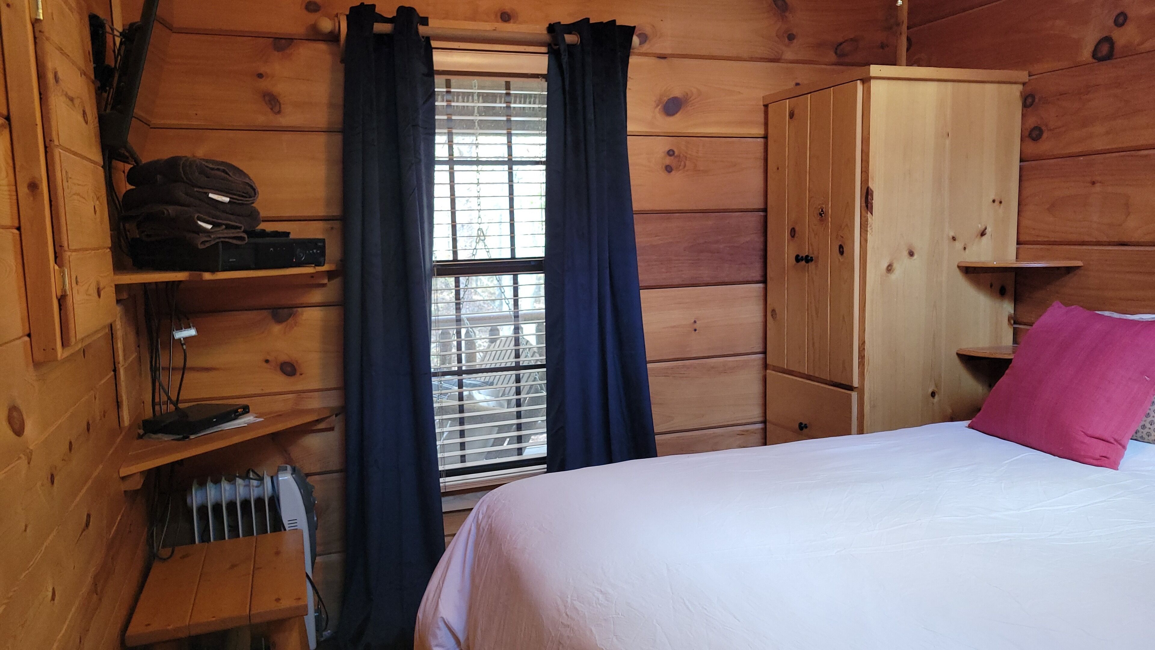 1 habitación, cuna de viaje, wifi y ropa de cama 