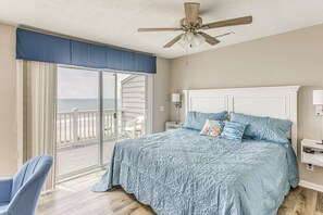 3 bedrooms, pillow-top beds, iron/ironing board, free WiFi - Spectacular 3 BR/3BA Oceanfront Condo -2 Large Balconies- Best Views of Beach! (North Myrtle Beach)