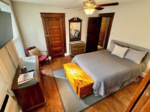 2 Schlafzimmer, Zimmersafe, Bügeleisen/Bügelbrett, Reisekinderbett