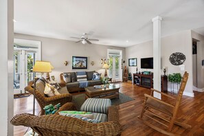 TV, video games, DVD player - CLASSIC and Cozy IOP Beach Home, Family-Friendly, Walk to Marina! (Isle Of Palms)