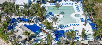 Beautiful Ocean Village -  On Hole One of the lower floor of the golf course