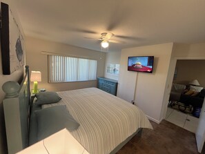 1 bedroom, iron/ironing board, free WiFi, bed sheets