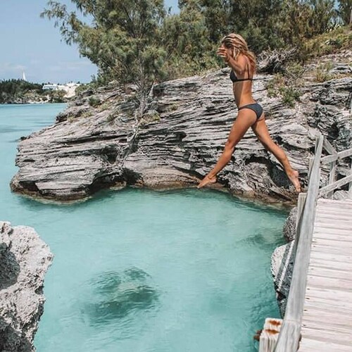 Brand New, modern, light, delightful small apartment packed with luxuries