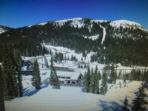 Exterior - GET YOUR SNOW GEAR ON,WOLF CREEK SKI PARK'S OPEN!STARLINK WIFI,COMFY,CLEAN CONDO (Pagosa Springs)